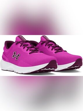 BRAND NEW women under armour charged escape 4 shoes size US 7 & 8.5